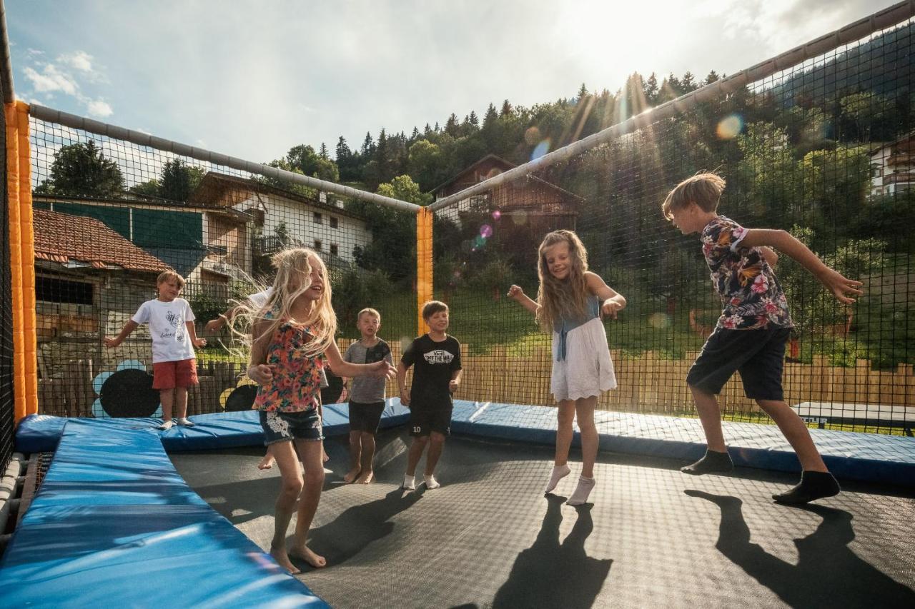 Kinderhotel Laderhof Ladis Zewnętrze zdjęcie