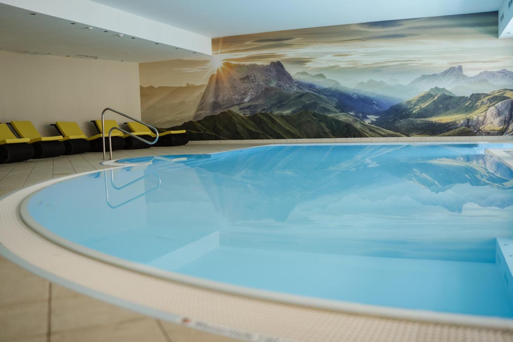 Kinderhotel Laderhof Ladis Zewnętrze zdjęcie